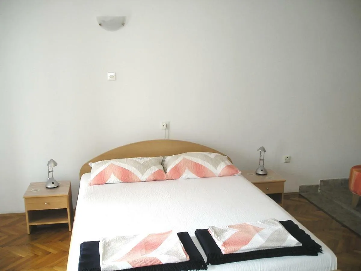 Apartment Any Selce